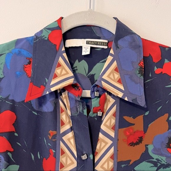 TRACY REESE Silk Floral Long Sleeve Blouse - Picture 2 of 8